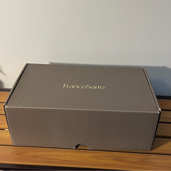 NWT-Franco Sarto Cassandra-Loafers - Picture 13 of 13